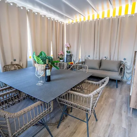 Hotel apartamentowy Orlando 85 Complex - Costa Adeje (Tenerife)