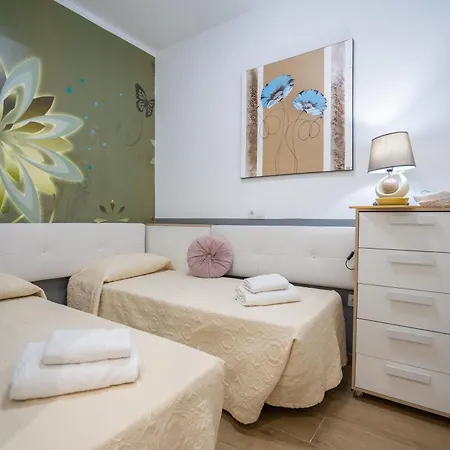 Orlando 85 Complex -