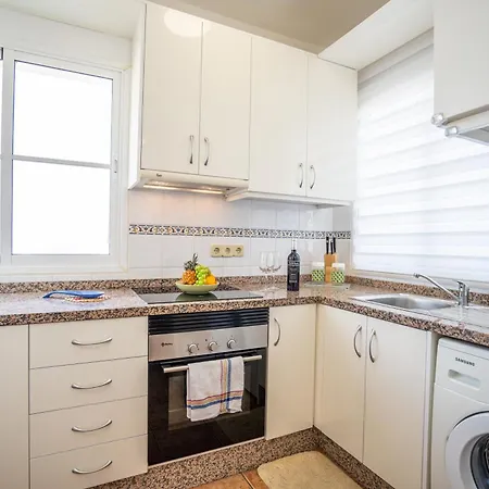 Hotel apartamentowy Orlando 85 Complex - *